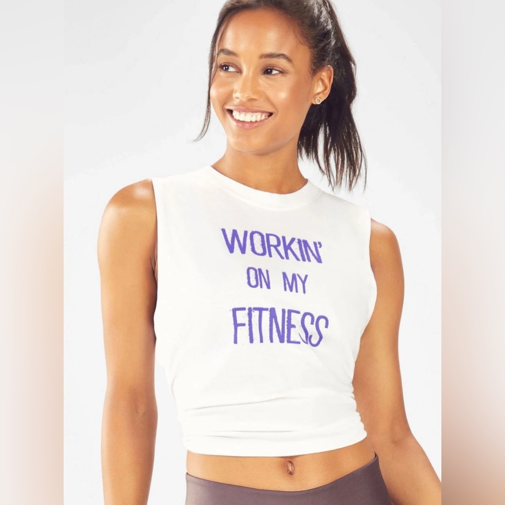 Fabletics White Working on my Fitness Muscle Tee Top -‎ Size Medium
